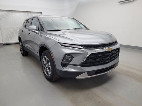 Used 2024 Chevrolet Blazer LT FWD image 13