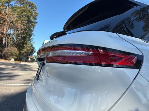 Certified 2023 Lincoln Corsair Reserve image 14