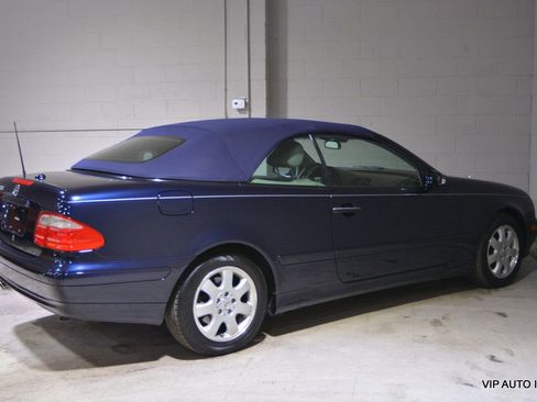 Used 2002 Mercedes-Benz CLK 320 Cabriolet image 16