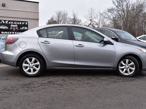 Used 2011 MAZDA MAZDA3 i Touring image 4