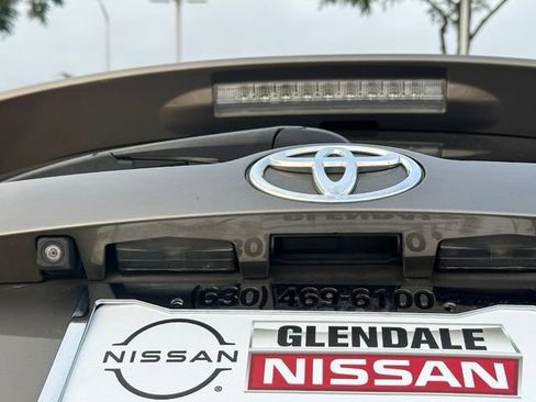 Used 2013 Toyota RAV4 XLE AWD/4WD image 14
