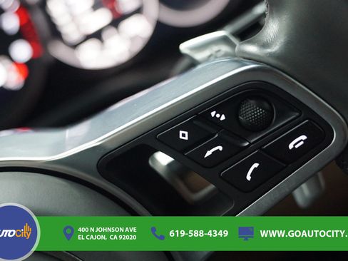 Used 2020 Porsche Cayenne AWD/4WD image 23
