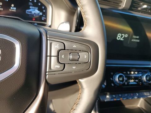 Used 2025 GMC Sierra 1500 AT4 w/ AT4 Premium Package AWD/4WD image 28