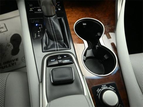 Used 2018 Lexus RX 350L AWD image 19