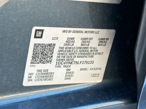 Used 2020 Chevrolet Silverado 2500 LT w/ All Star Edition image 40