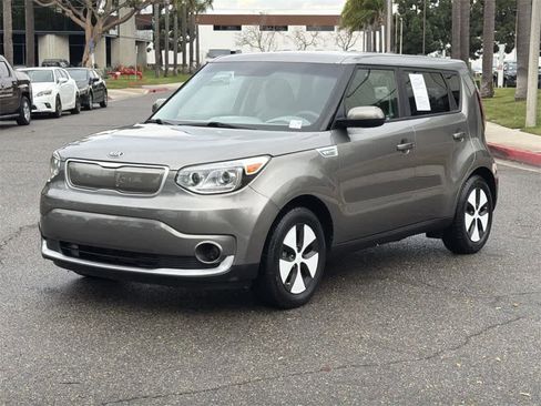 Used 2017 Kia Soul EV-e image 8