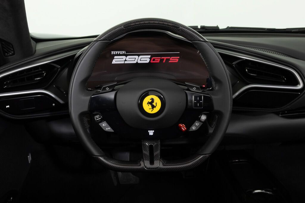 Used 2024 Ferrari 296 GTS RWD image 32