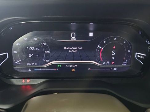 Used 2023 GMC Yukon XL Denali image 28