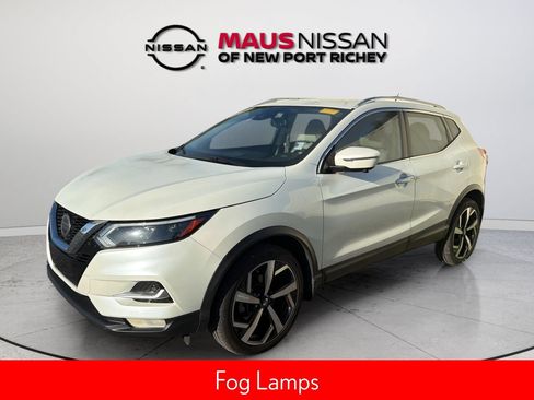 Used 2020 Nissan Rogue Sport SL w/ Premium Package FWD image 6