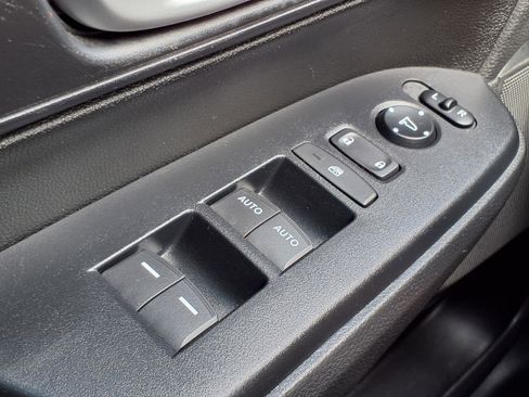 Used 2022 Honda CR-V Special Edition image 10