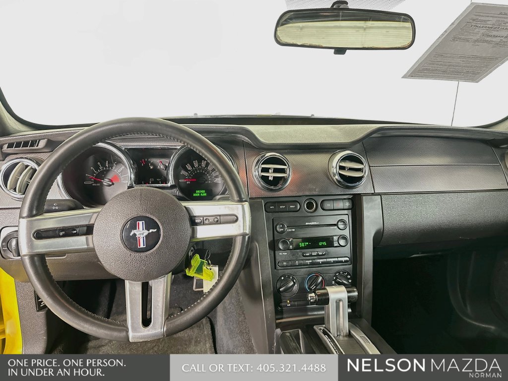 Used 2006 Ford Mustang GT RWD image 21