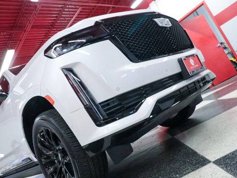 Used 2024 Cadillac Escalade ESV Sport Platinum w/ LPO, ONYX Package image 51