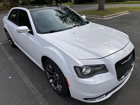 Used 2015 Chrysler 300 S w/ 300S Premium Group RWD image 2