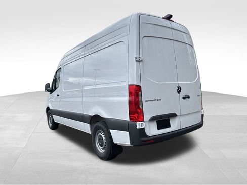 New 2025 Mercedes-Benz Sprinter 2500 image 3