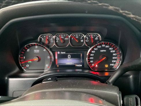 Used 2015 GMC Sierra 1500 SLT w/ SLT Crew Cab Value Package image 16