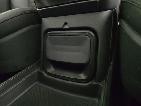 Used 2022 Rivian R1S Launch Edition AWD/4WD image 33