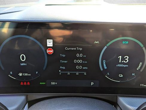 Used 2025 Hyundai Sonata Limited FWD image 10