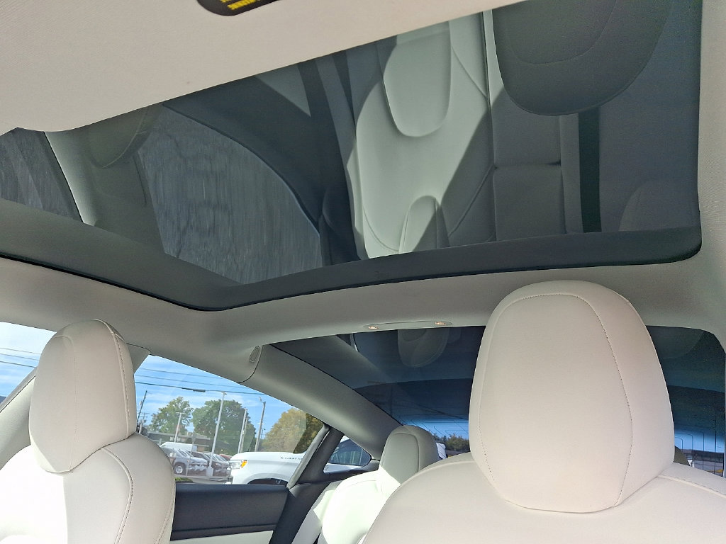 Used 2020 Tesla Model 3 Long Range AWD/4WD image 17