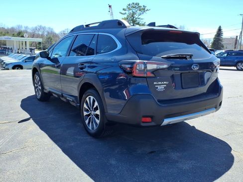 Certified 2023 Subaru Outback Limited AWD/4WD image 4
