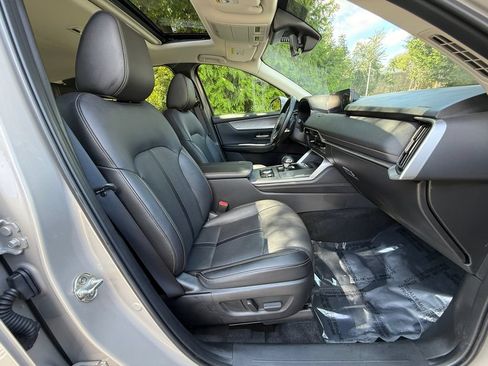 Used 2024 MAZDA CX-90 Plug-In Hybrid w/ Preferred AWD/4WD image 27