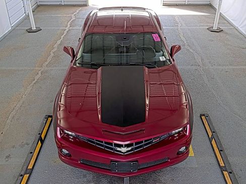 Used 2010 Chevrolet Camaro SS w/ RS Package RWD image 4