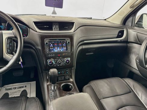 Used 2016 Chevrolet Traverse LT FWD image 27
