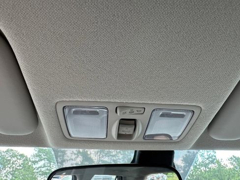 New 2025 Hyundai Venue SEL image 21