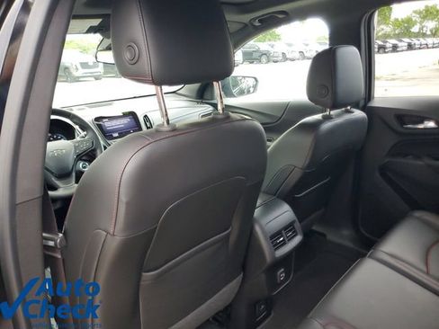 Used 2022 Chevrolet Equinox RS w/ RS Leather Package FWD image 13