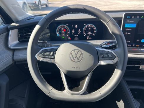 New 2026 Volkswagen Tiguan S image 15