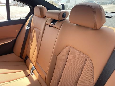 Used 2025 BMW 330i xDrive Sedan image 28