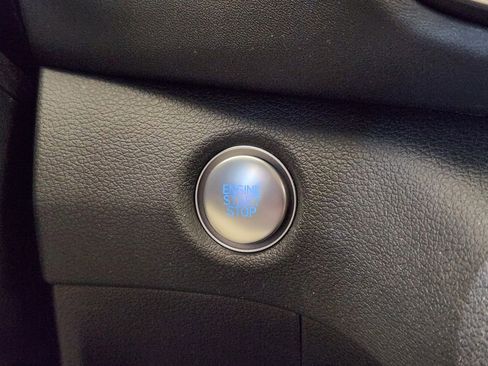 Used 2023 Hyundai Santa Fe SEL image 20