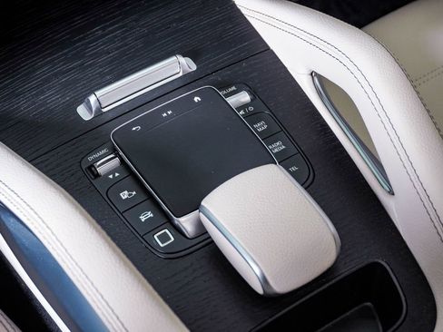 Used 2026 Mercedes-Benz GLE 450 4MATIC Coupe image 25