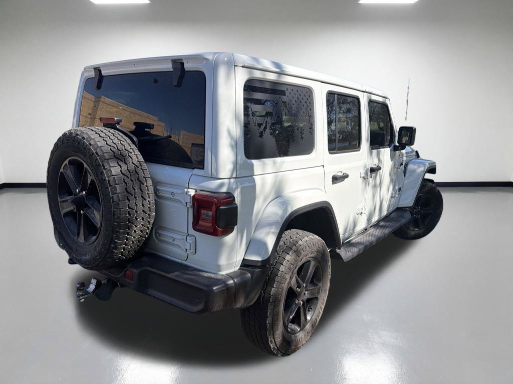 Used 2021 Jeep Wrangler Unlimited Sahara AWD/4WD image 4