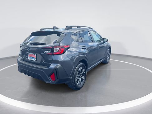 Used 2024 Subaru Crosstrek 2.0i Premium AWD/4WD image 4