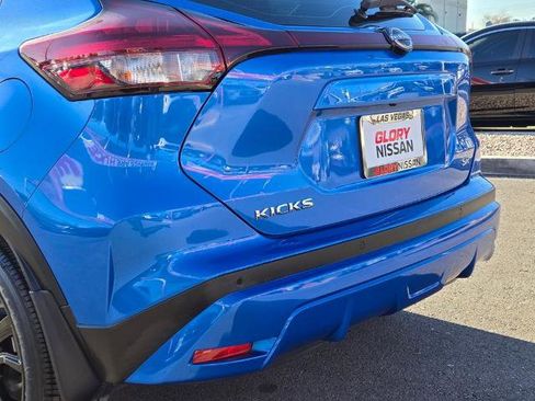Certified 2023 Nissan Kicks SR w/ SR Premium Package FWD image 9