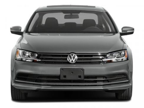 Used 2017 Volkswagen Jetta S image 4