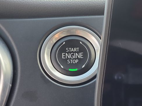 Used 2023 Chevrolet Blazer LT image 22