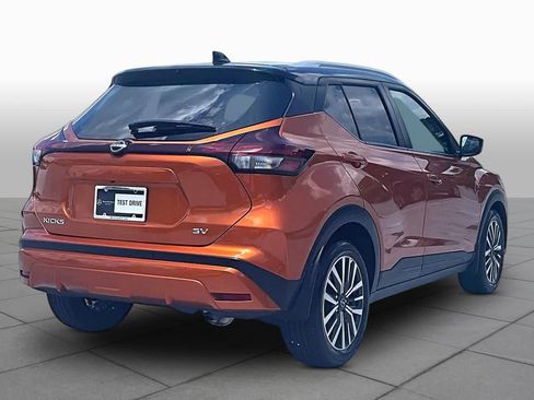 Used 2023 Nissan Kicks SV FWD image 13