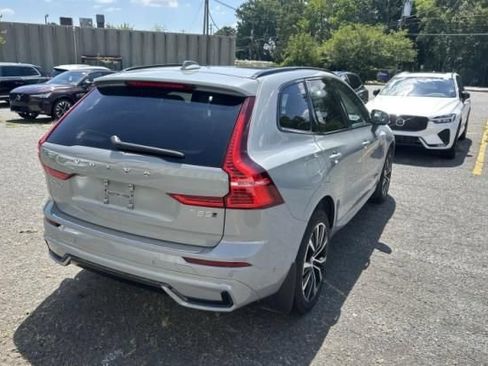 Used 2024 Volvo XC60 B5 Plus w/ Protection Package Premier AWD/4WD image 2