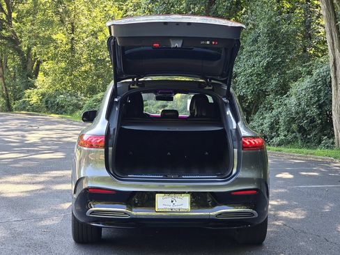Used 2023 Mercedes-Benz EQS 580 4MATIC SUV image 85
