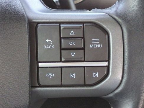 Certified 2022 Ford F150 Lariat w/ Equipment Group 501A Mid image 25