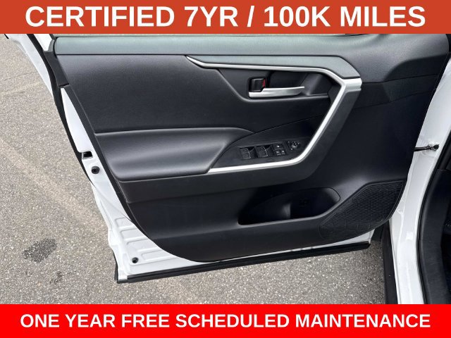 Used 2024 Toyota RAV4 XLE AWD/4WD image 13