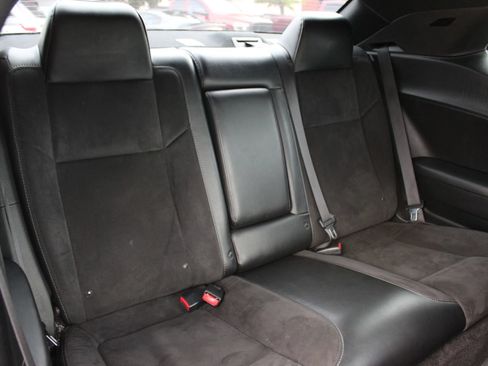 Used 2016 Dodge Challenger R/T Scat Pack RWD image 24