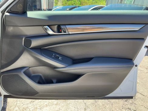 Used 2022 Honda Accord Sport image 67