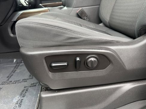 Used 2021 Chevrolet Silverado 1500 RST w/ Z71 Off-Road Package image 14