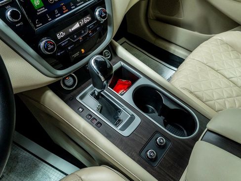 Used 2019 Nissan Murano Platinum w/ Cargo Package image 19