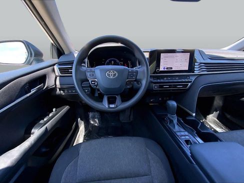 Used 2025 Toyota Camry LE FWD image 6
