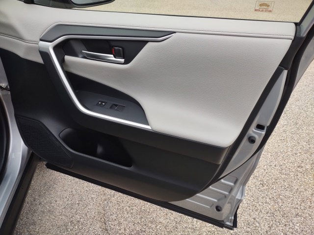 Used 2019 Toyota RAV4 Limited w/ All Weather Liner Package AWD/4WD image 25