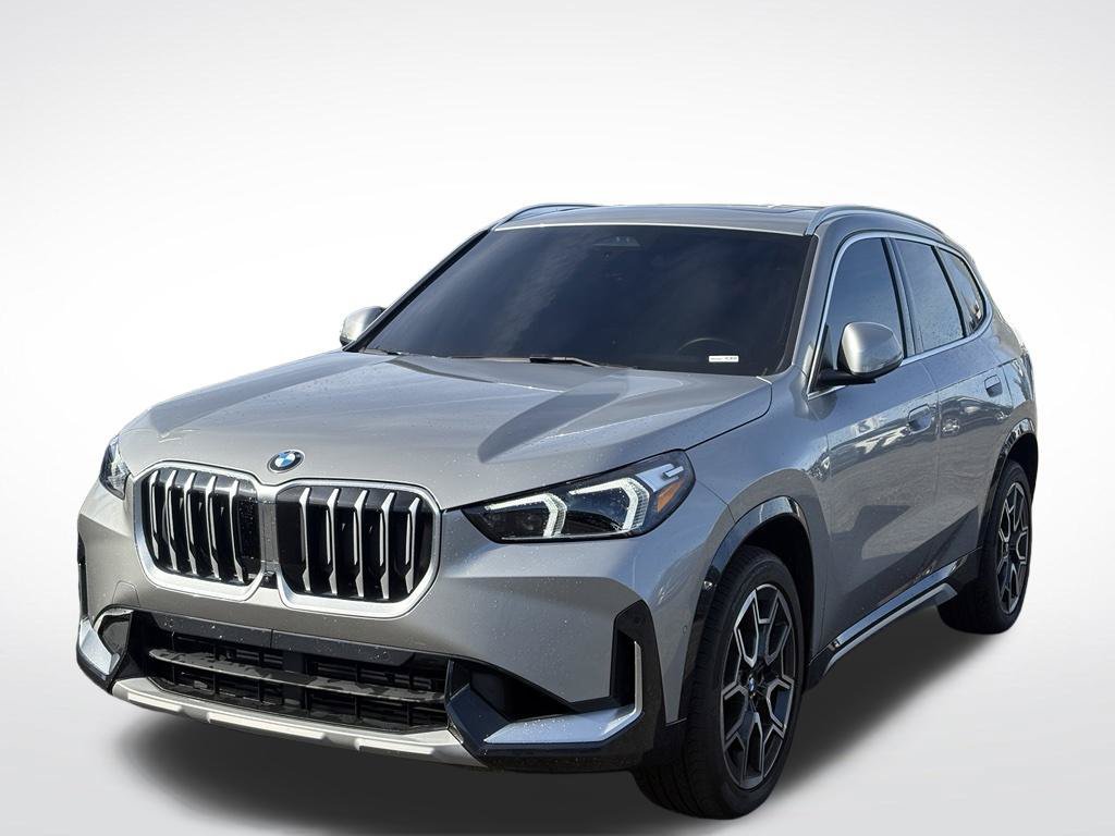 Certified 2026 BMW X1 xDrive28i AWD/4WD image 2