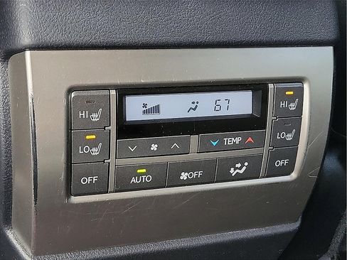 Used 2015 Lexus GX 460 w/ Premium Package AWD/4WD image 26